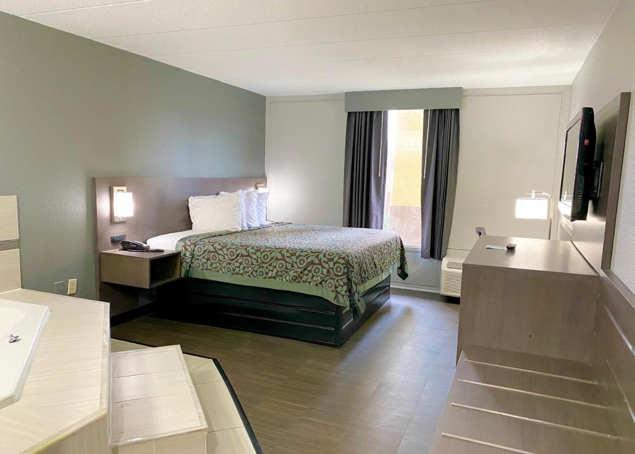 Days Inn By Wyndham Sharonville Luaran gambar