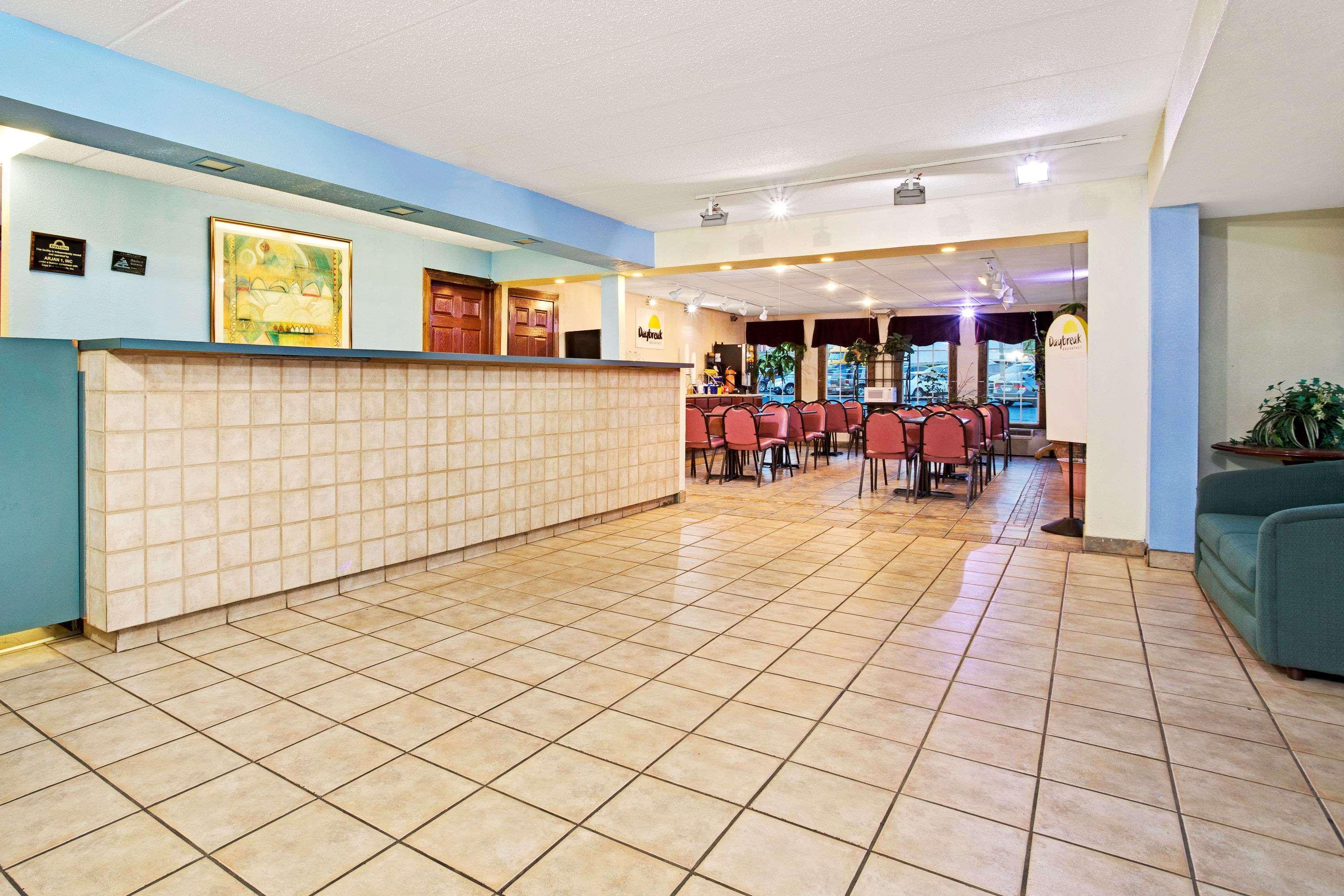 Days Inn By Wyndham Sharonville Luaran gambar