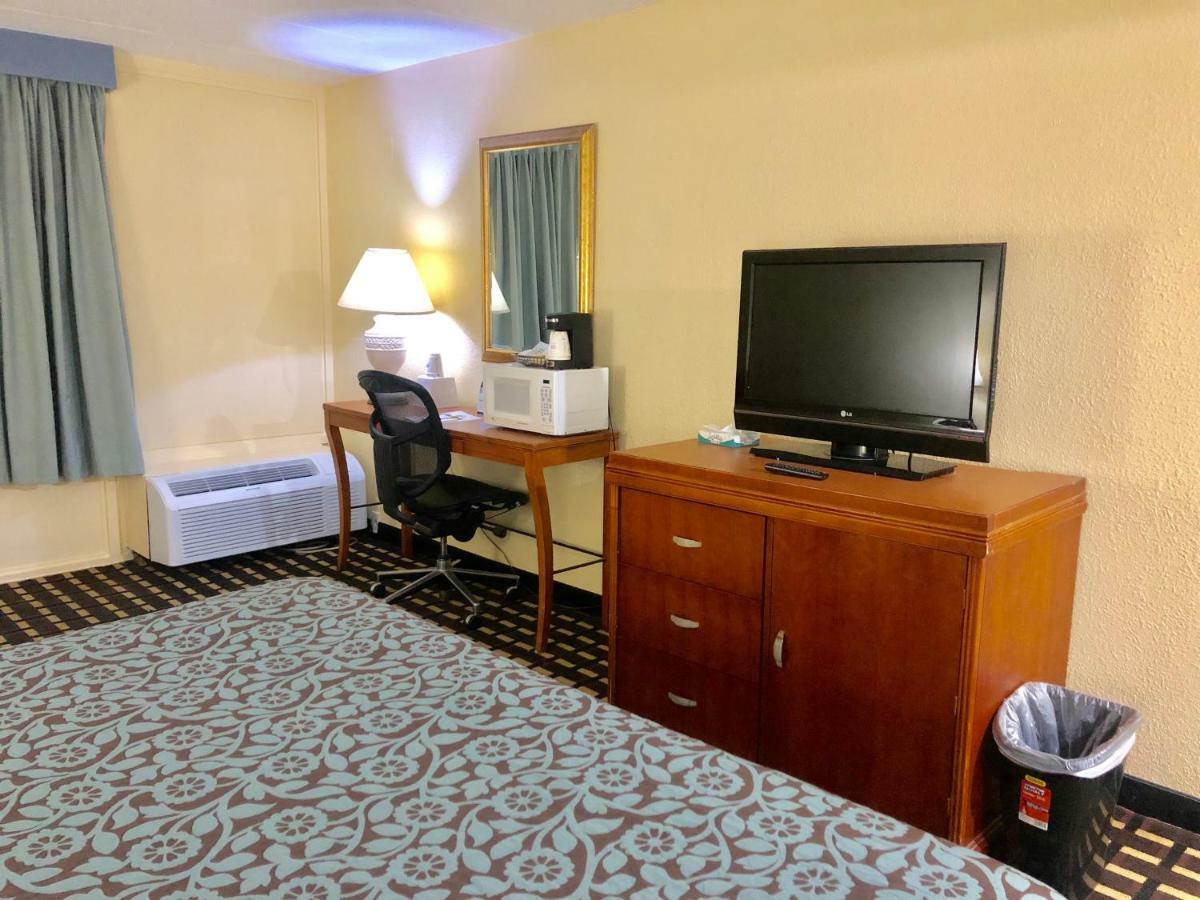 Days Inn By Wyndham Sharonville Luaran gambar